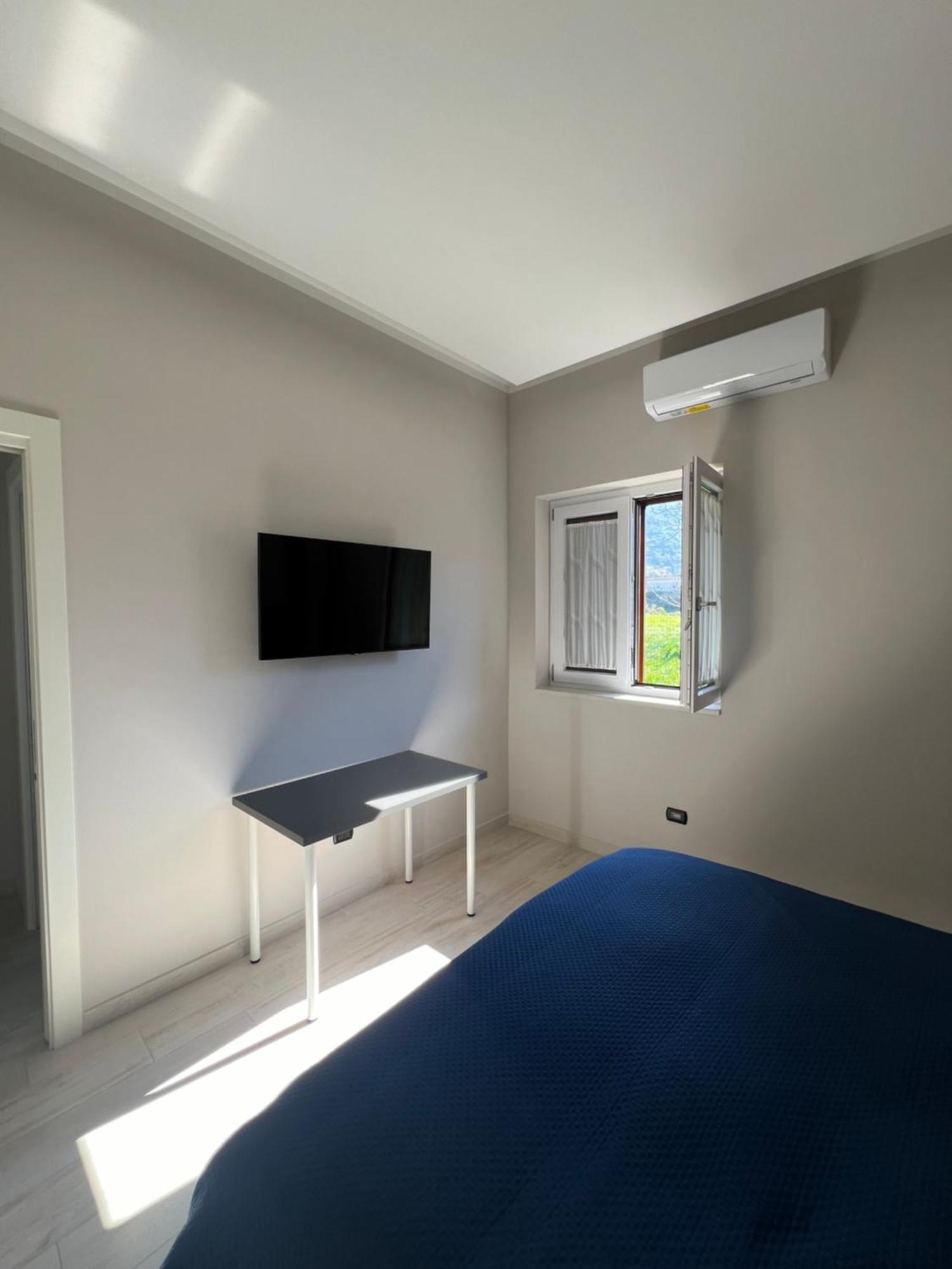 Brass Apartment กาสเตลลัมมาเร ดิ สตาเบีย ภายนอก รูปภาพ